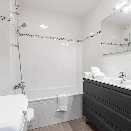 Grand 3 Pieces Proche Mer Αντίμπ